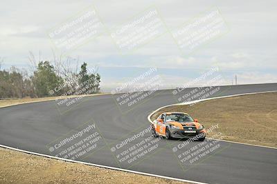 media/Jan-26-2025-CalClub SCCA (Sun) [[cfcea7df88]]/Group 1/Race/